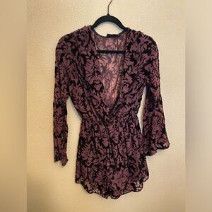 Long sleeve romper with velvet details